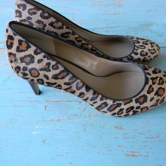euc Banana Republic Women's Real Calf Hair Leopard Print Stiletto Heel Shoes 8M - Picture 4 of 7